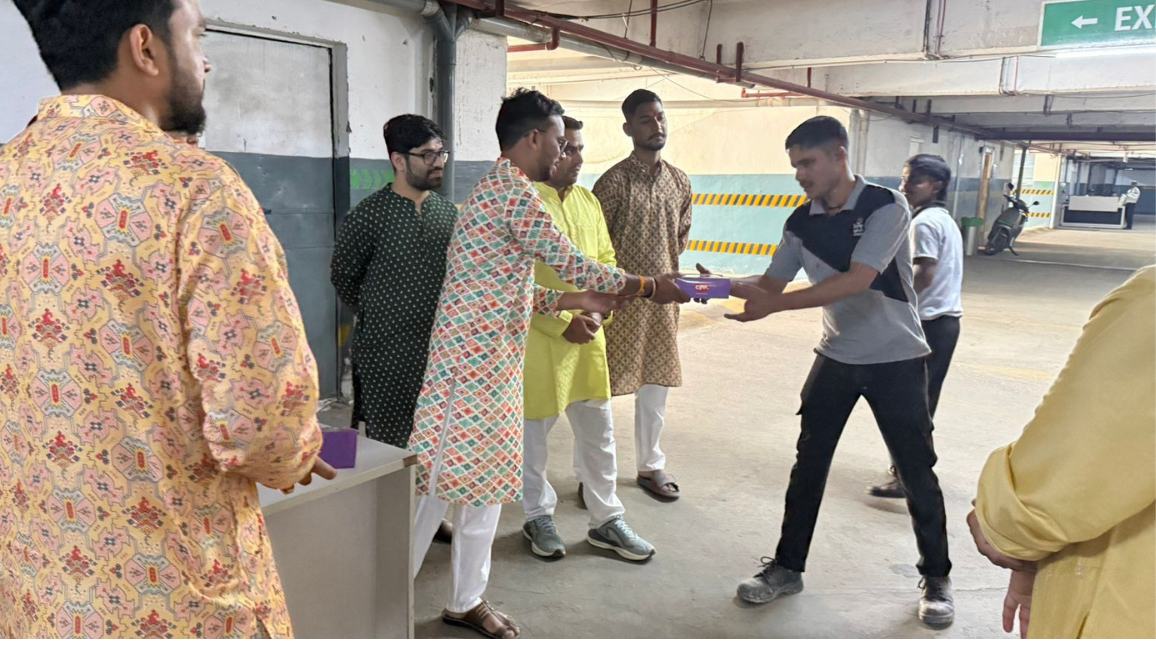 Snacks Distribution for JMD Megapolis Staff on Diwali