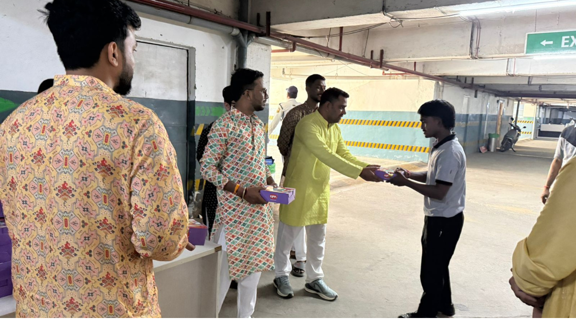 Snacks Distribution for JMD Megapolis Staff on Diwali