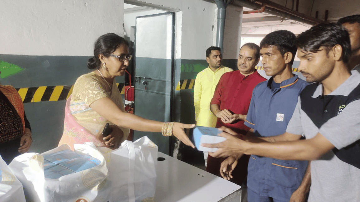 Spreading Festive Joy and Gratitude: Diwali Snacks Distribution Drive for the Employees of JMD Megapolis